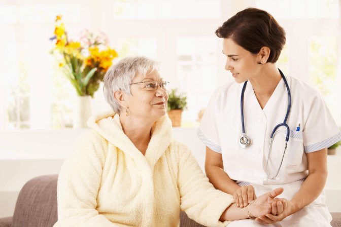 Chương trình du học nghề Úc ngành Chăm sóc Người cao tuổi